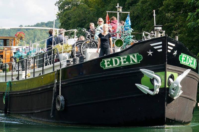 ÉVASION SUR LA SEINE